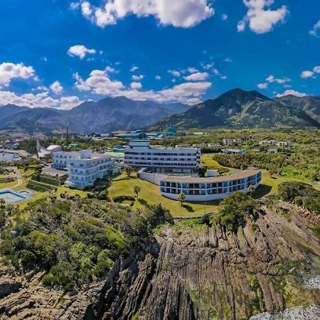 The Hotel Yakushima Ocean & Forest Bagian luar foto