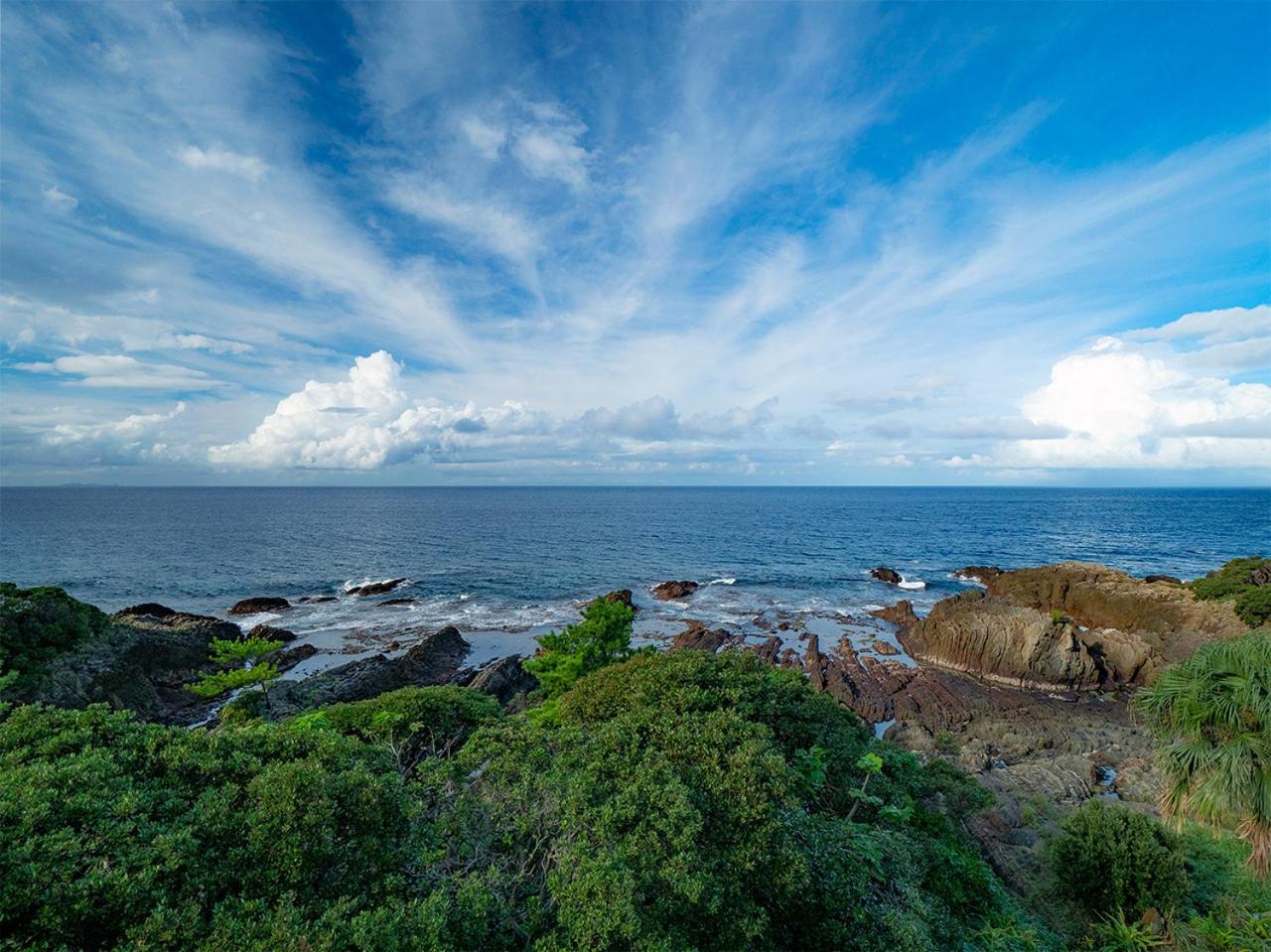 The Hotel Yakushima Ocean & Forest Bagian luar foto